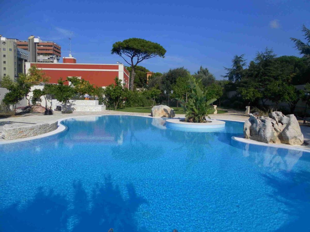Hotel Executive L'Orangerie Bb Bari Exteriér fotografie